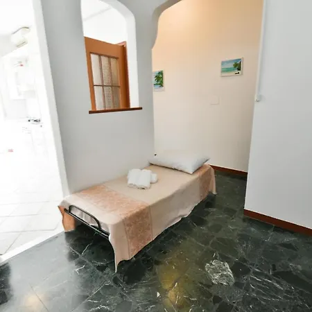 Bilocale Da Peter Loano